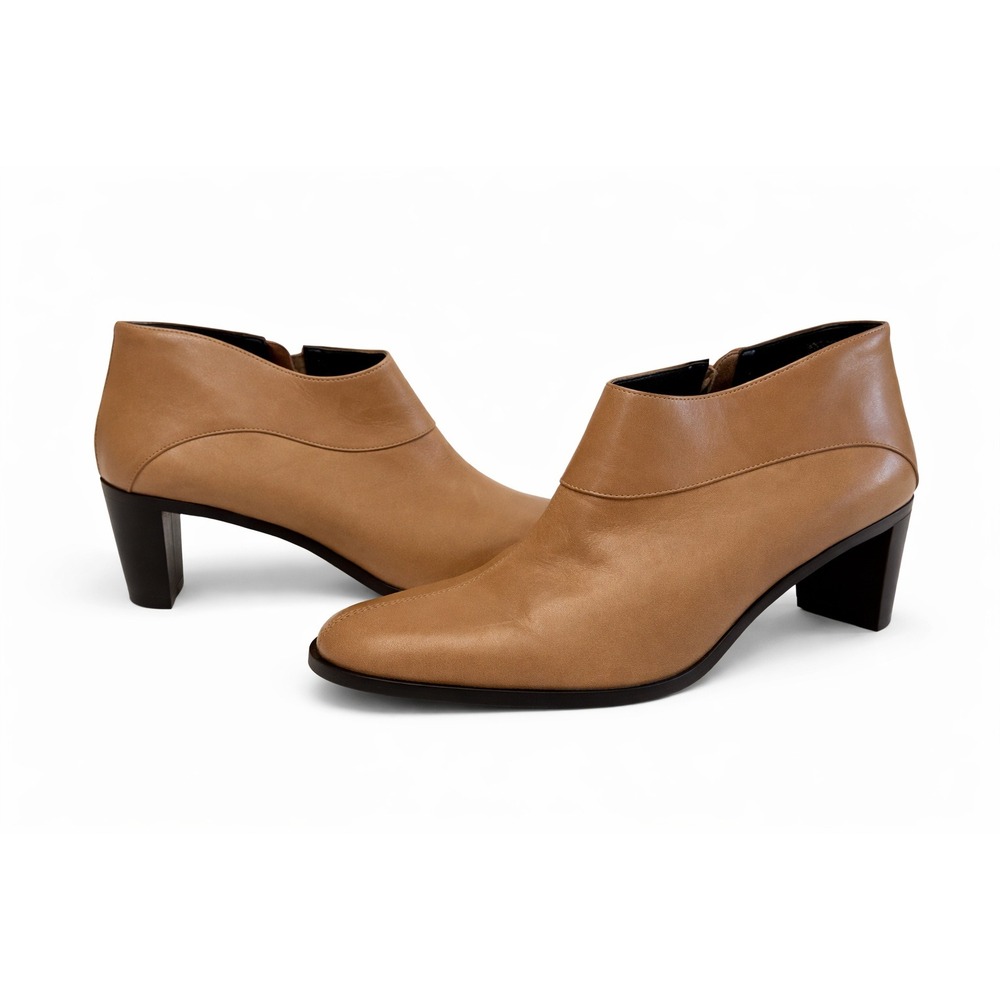 Vintage Etienne Aigner Leather Size 7.5 Tan Block Heel Booties